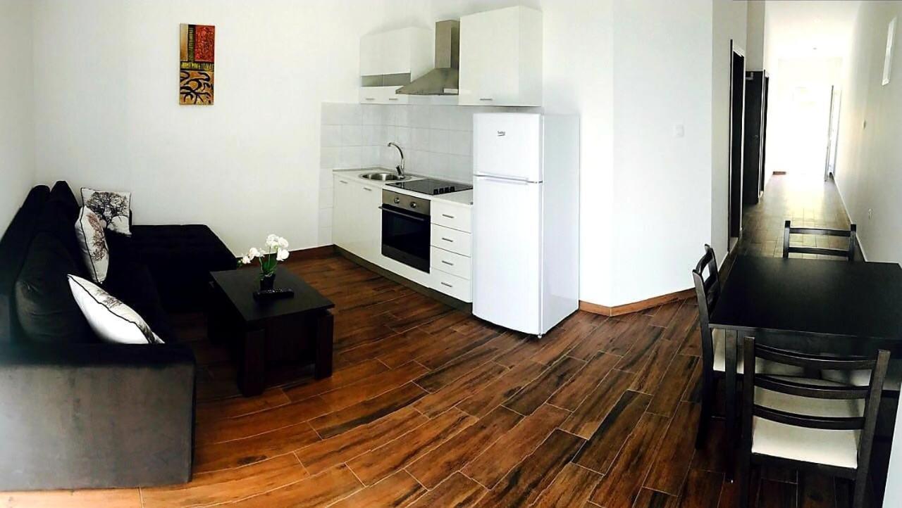 Apartmani Maki Omiš Exterior foto